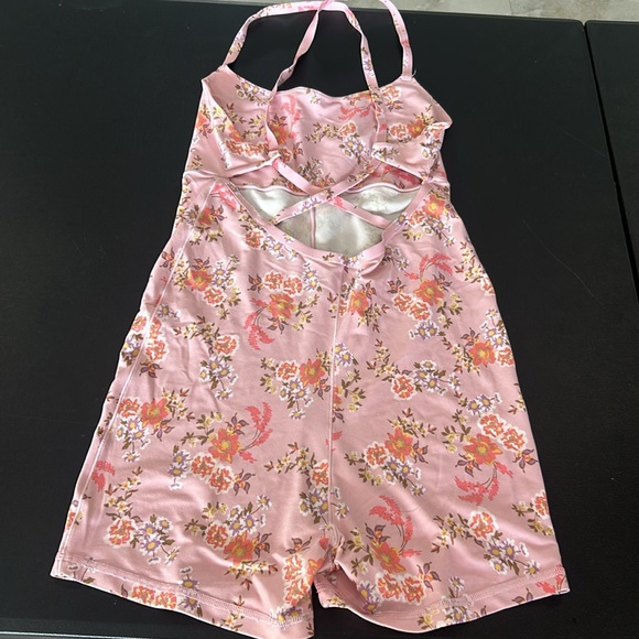 Arie Offline Real Me 3” Floral Shortie‎ Bodysuit. Country Pink. Size L (711) - Picture 9 of 11